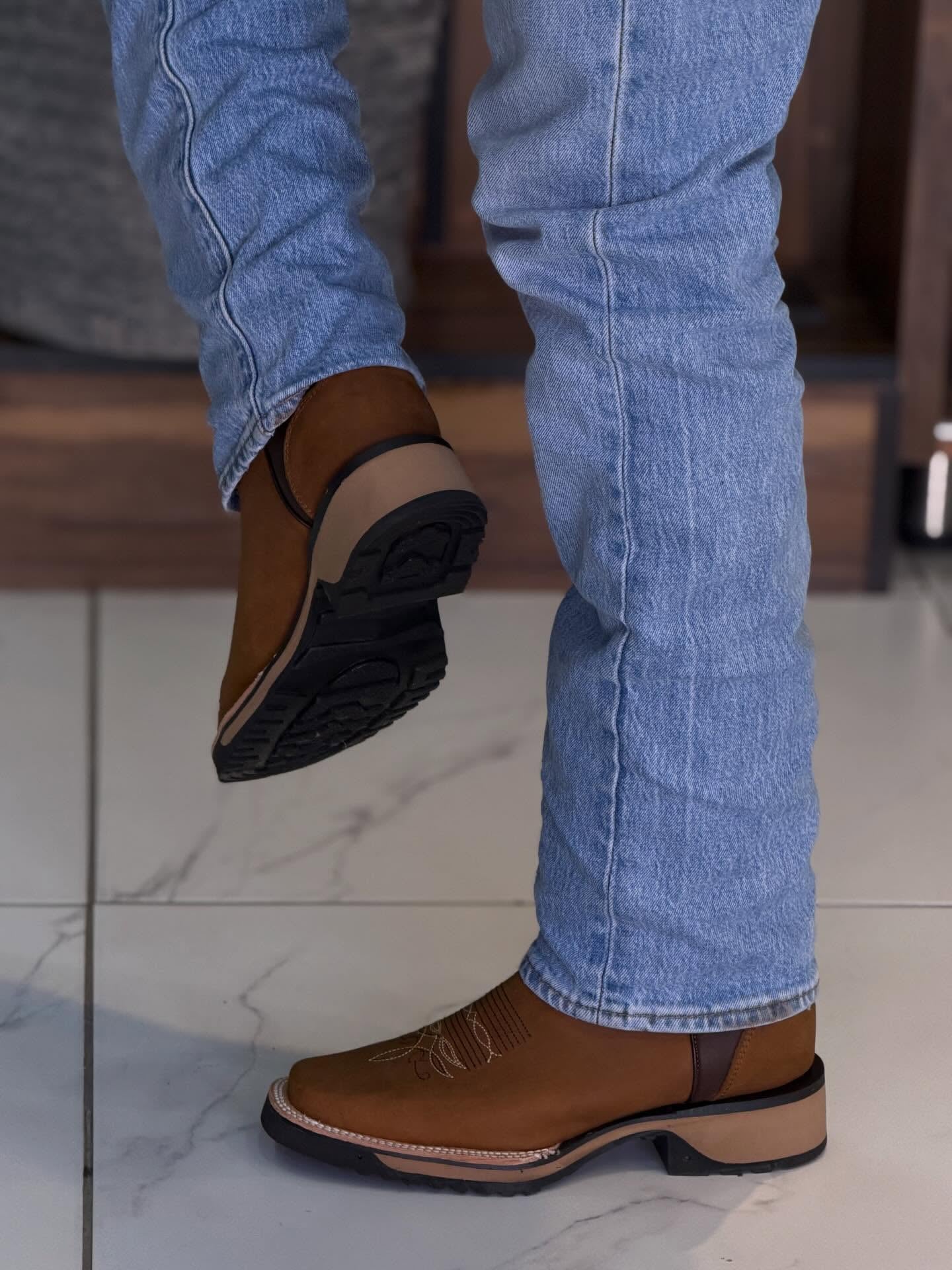 Gold Rodeo Cowboy Boots(Buy 2 Free Shipping✔️)