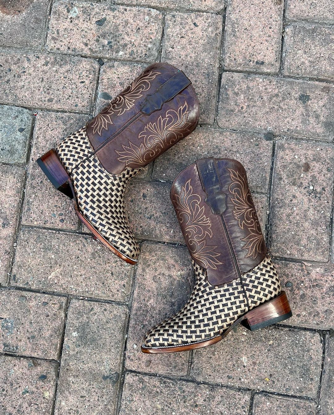 Mens Bone and Brown Woven Petatillo Boot
