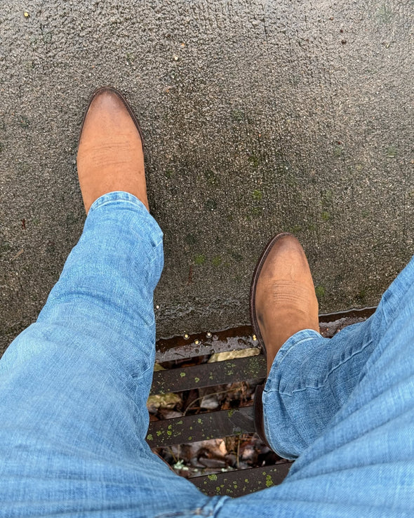 Vintage Cowhide Embroidered Knight Boots