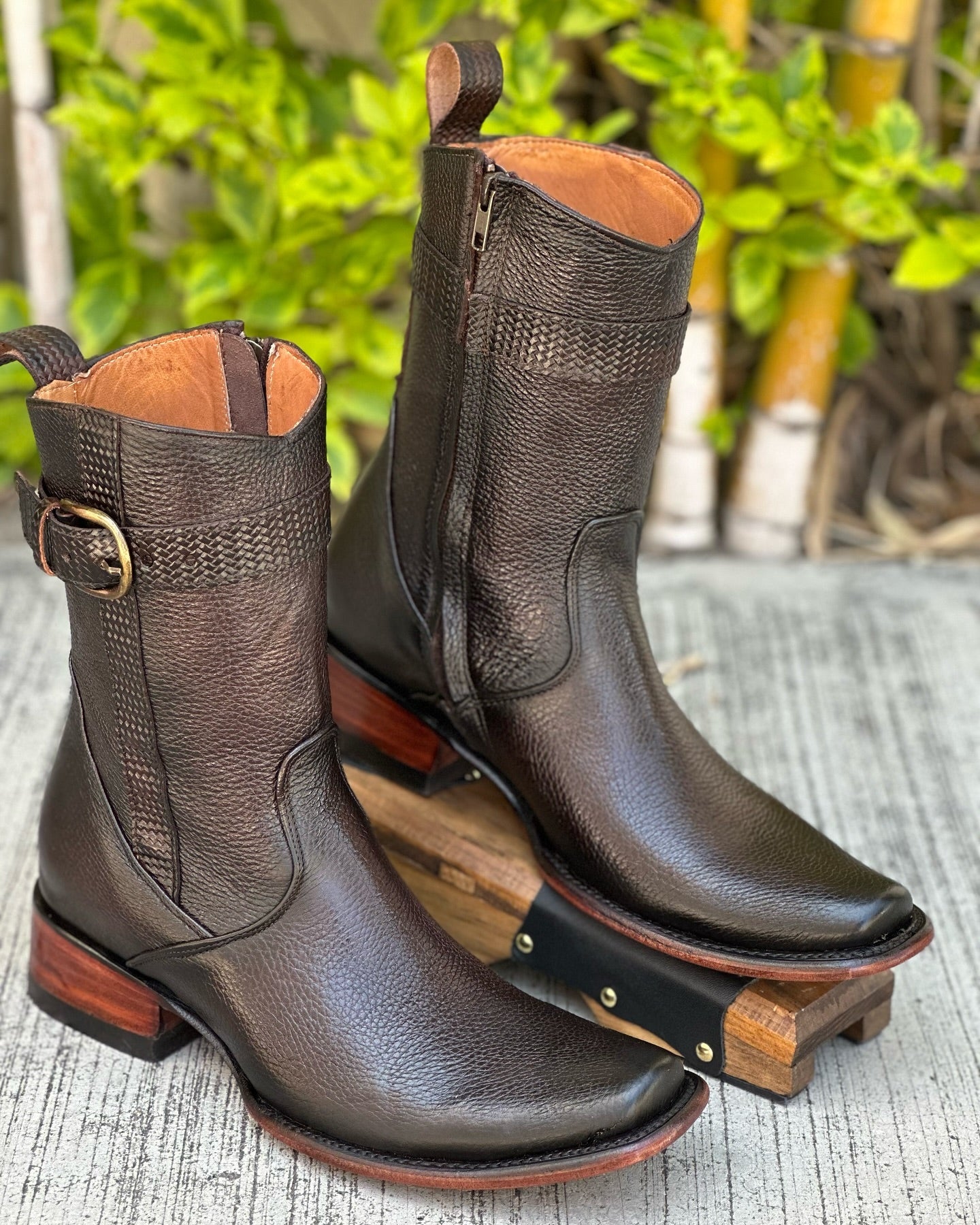 Handmade Cowhide Cowboy Boots
