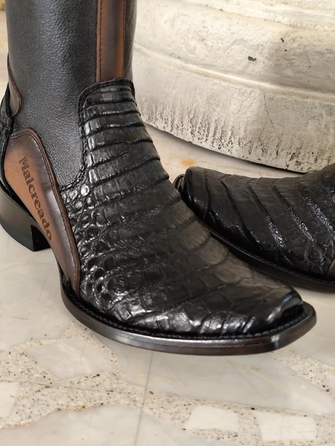 Crocodile Vintage Western Cowboy Boots