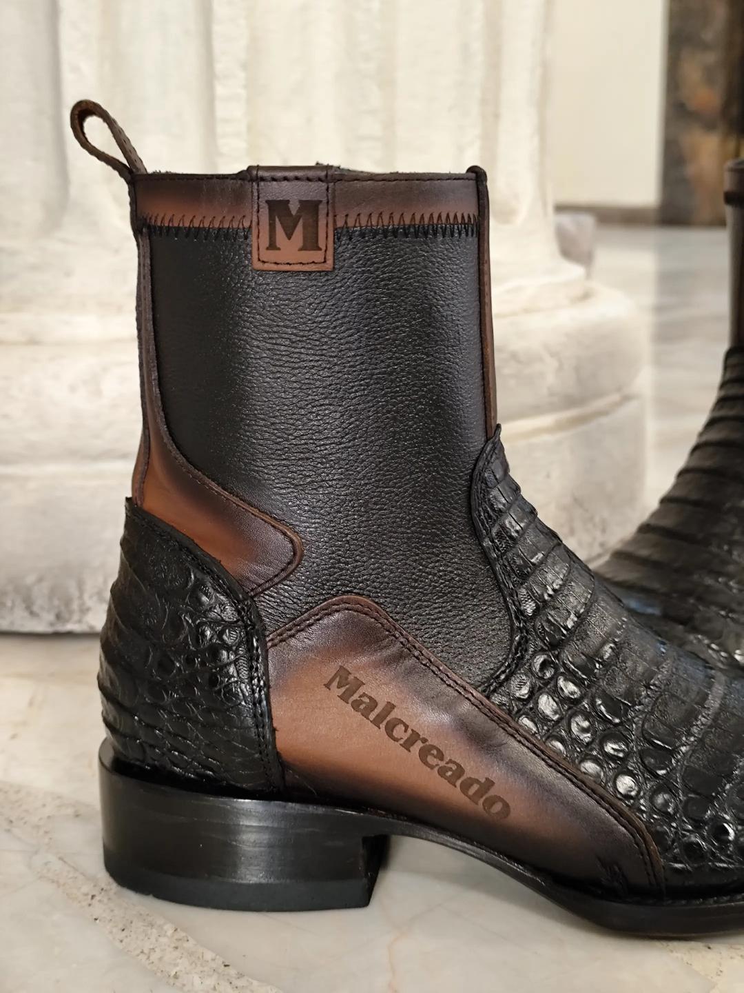 Crocodile Vintage Western Cowboy Boots