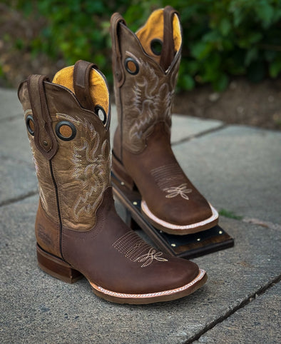 Hand-embroidered Cowhide Ranch Boots
