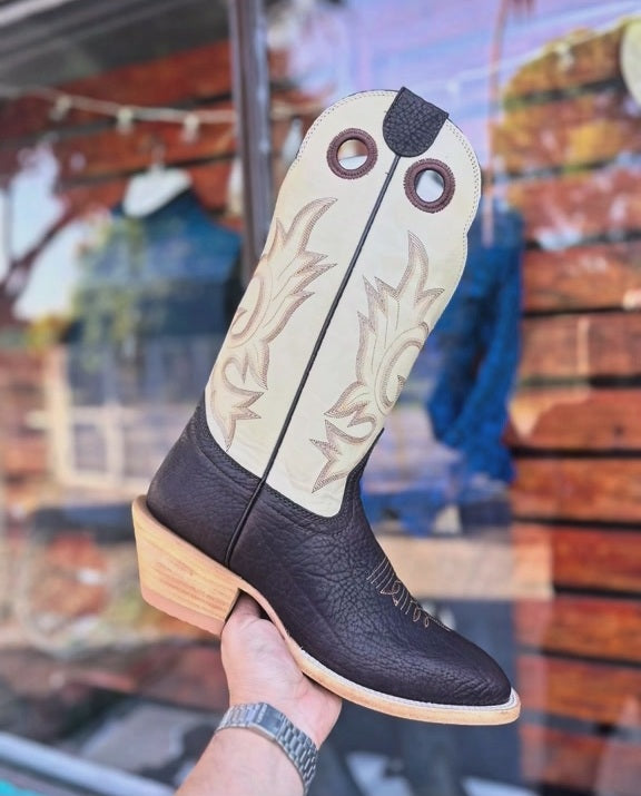 Color-blocked Embroidered Ranch Cowboy Boots