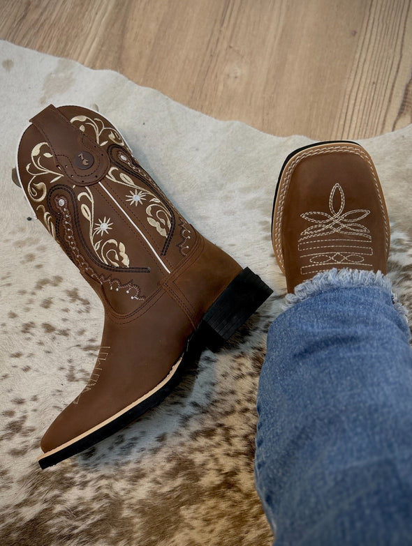 Vintage Handmade Embroidered Cowboy Boots