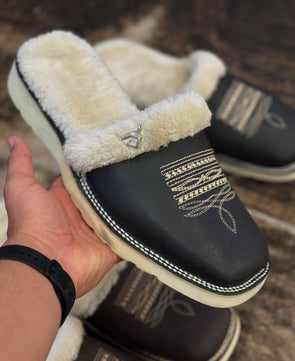 Handmade Cowhide Embroidered Slippers