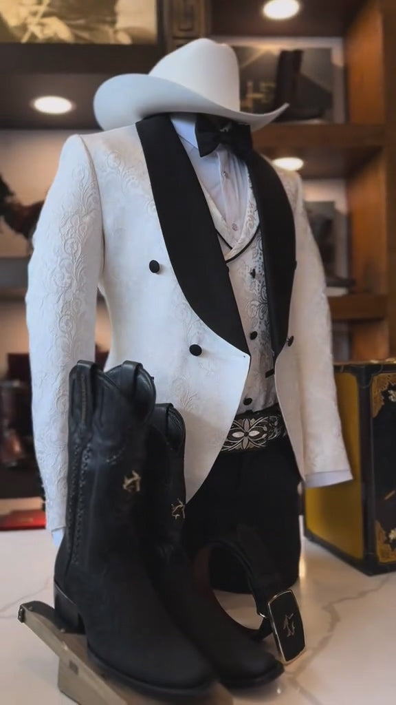Floral Embroidered Blazer