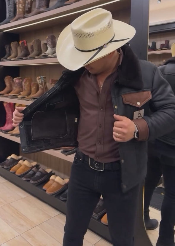 Handcrafted Wool Collar Color-Blocked Jacket