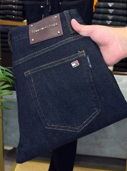 Minimalist Jeans