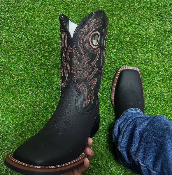 Vintage Embroidered Ranch Boots