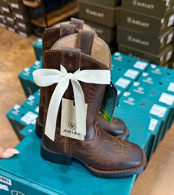 Vintage Cowhide Embroidered Kid’s Boots