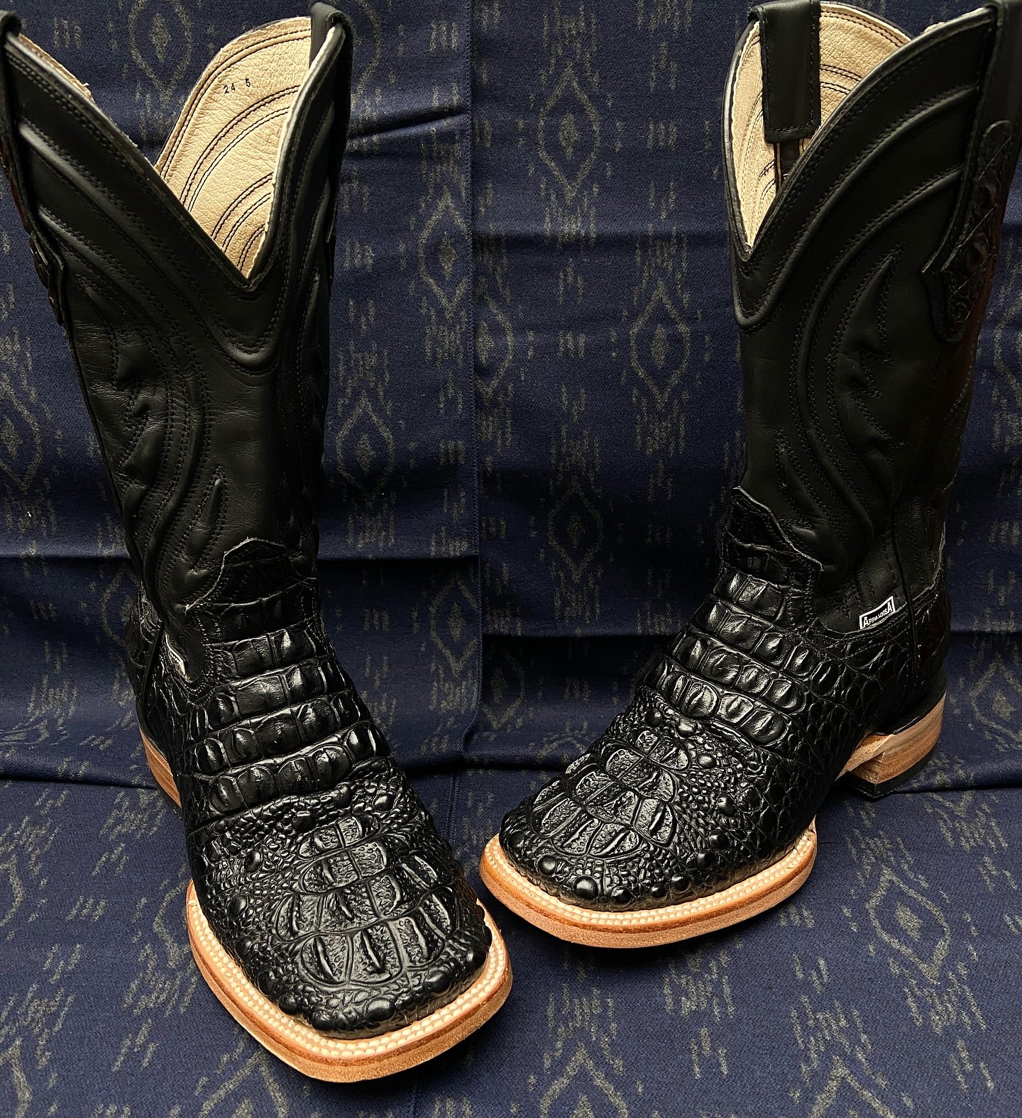 Vintage Alligator Western Cowboy Boots