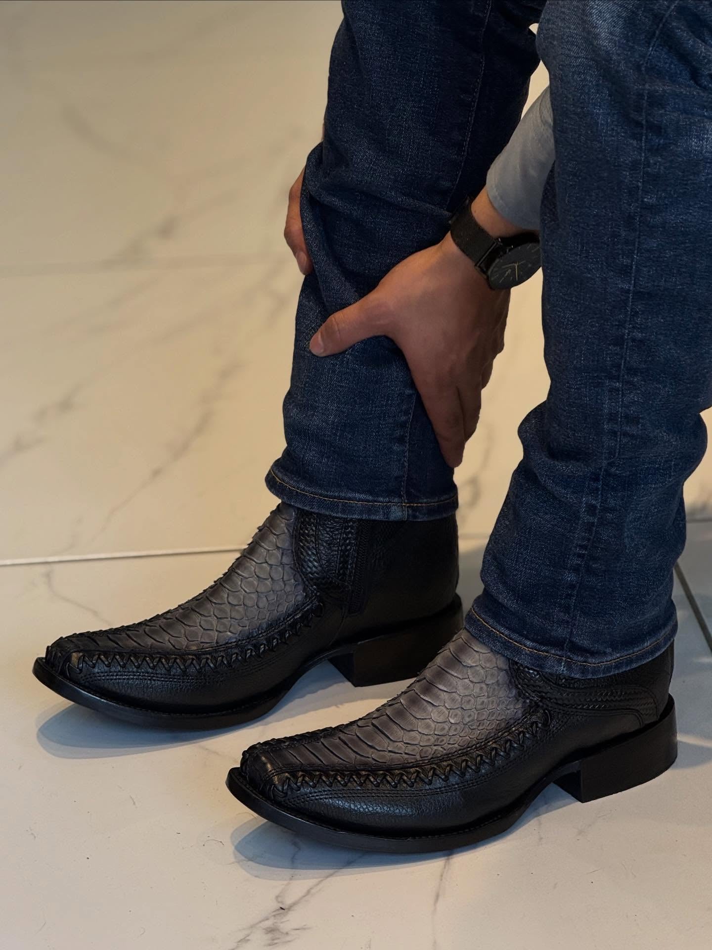 Vintage Python Skin Western Cowboy Boots