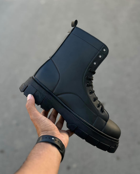 Black Cowhide Anti-slip Combat Boots