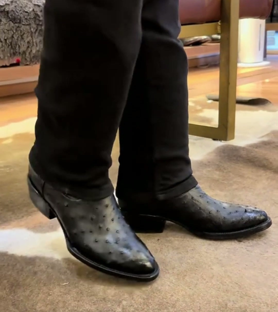 Unique Design Ostrich Skin Cowboy Boots