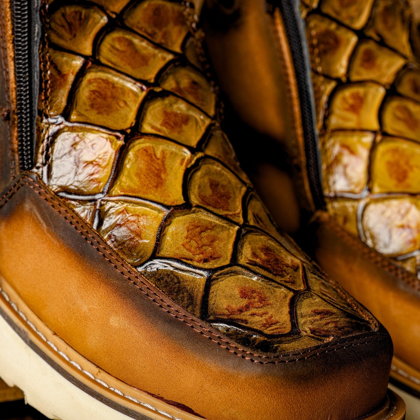 Honey Piraroucu Boots