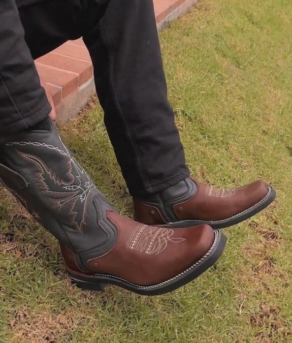 Handcrafted Vintage Ranch Cowboy Boots