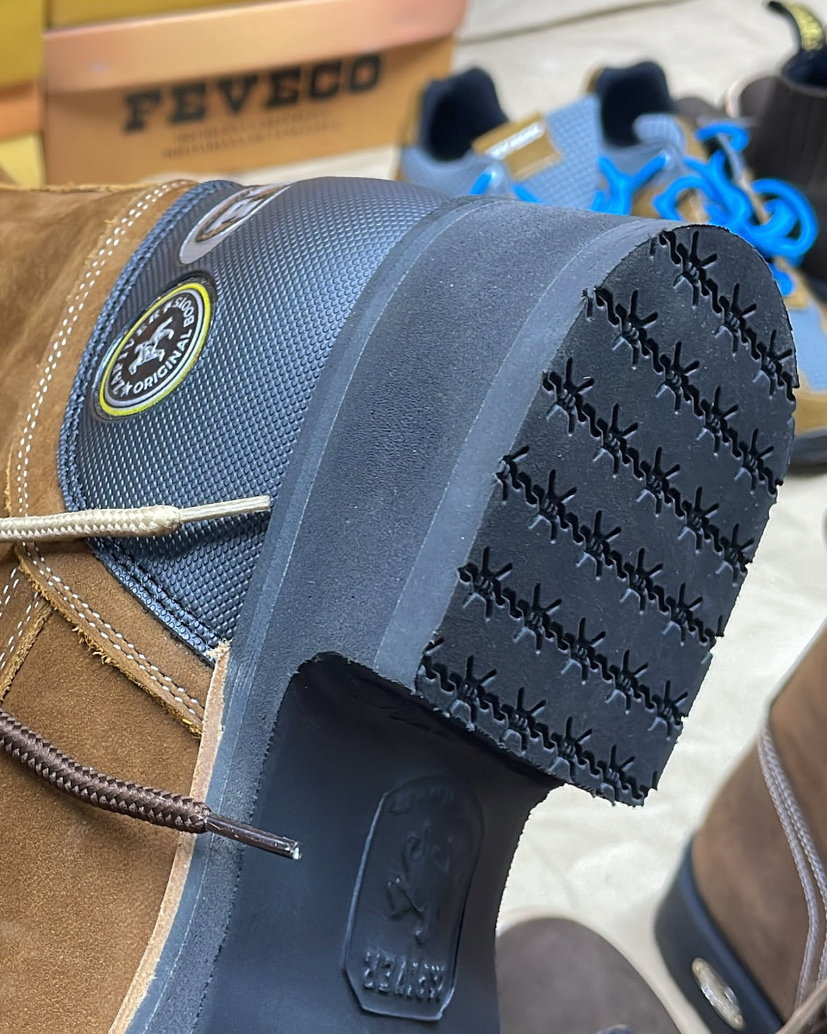 Waterproof And Slip-Resistant Work Boots