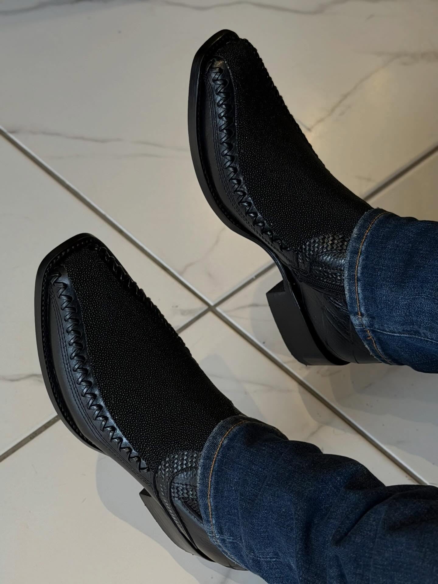 Vintage Stingray Cowboy Boots