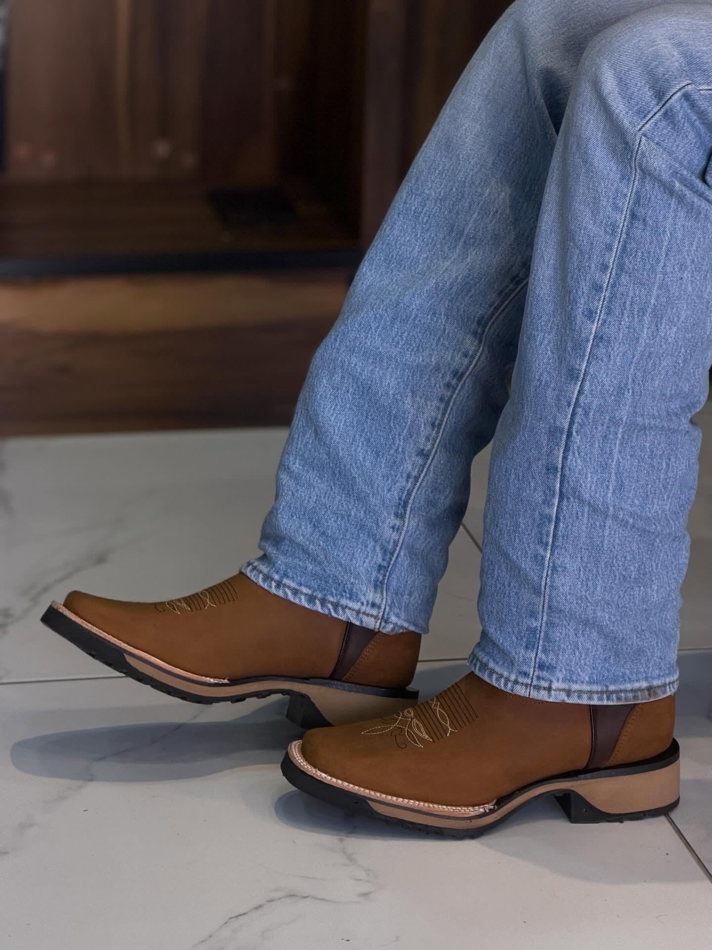 Gold Rodeo Cowboy Boots(Buy 2 Free Shipping✔️)