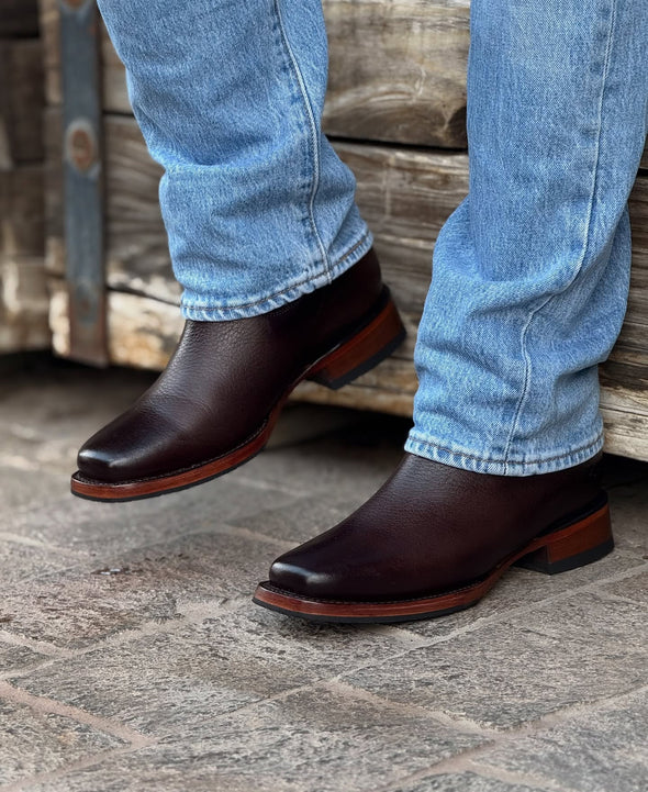 Elegant Pointed Toe Cowhide Ankle Boots