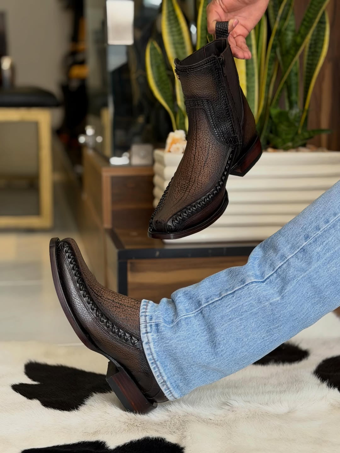 Vintage Stingray Cowboy Boots