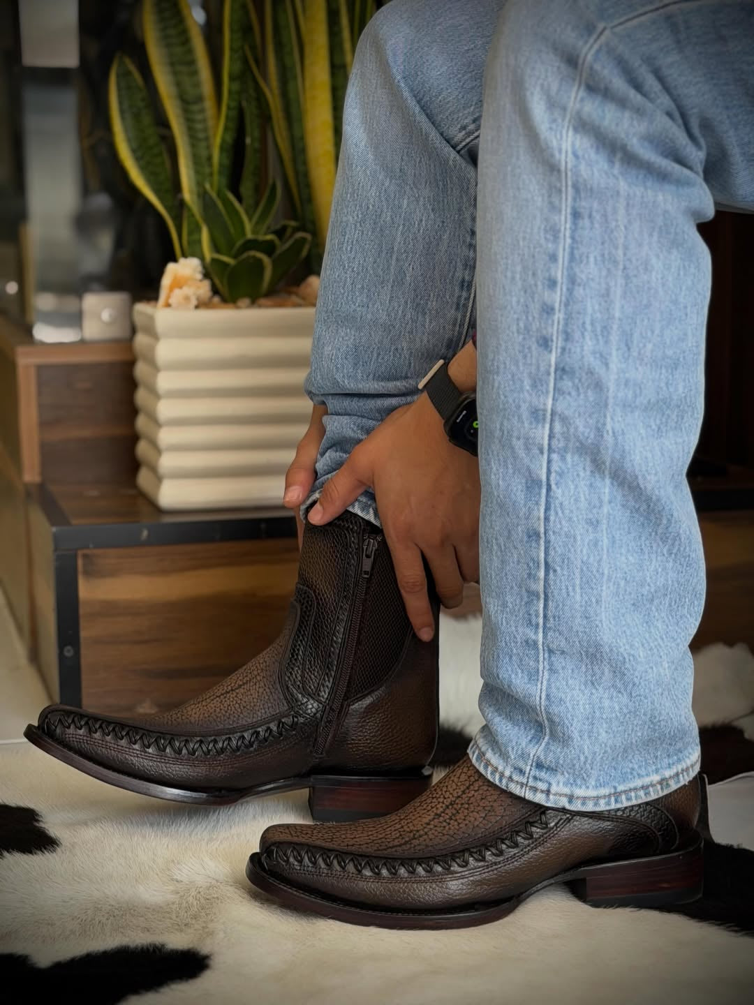Vintage Stingray Cowboy Boots