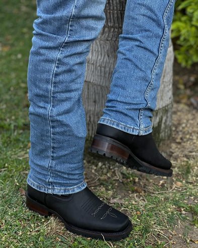 Vintage Handmade Cowhide Knight Boots