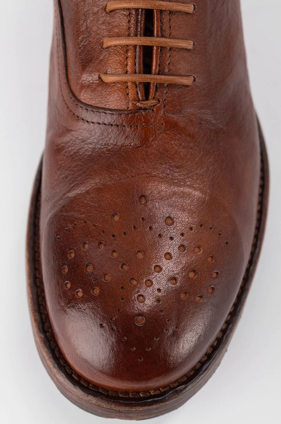 ASTON terra-brown oxford shoes.