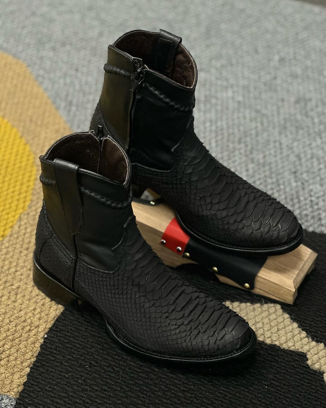 Black Snake Scale Boots