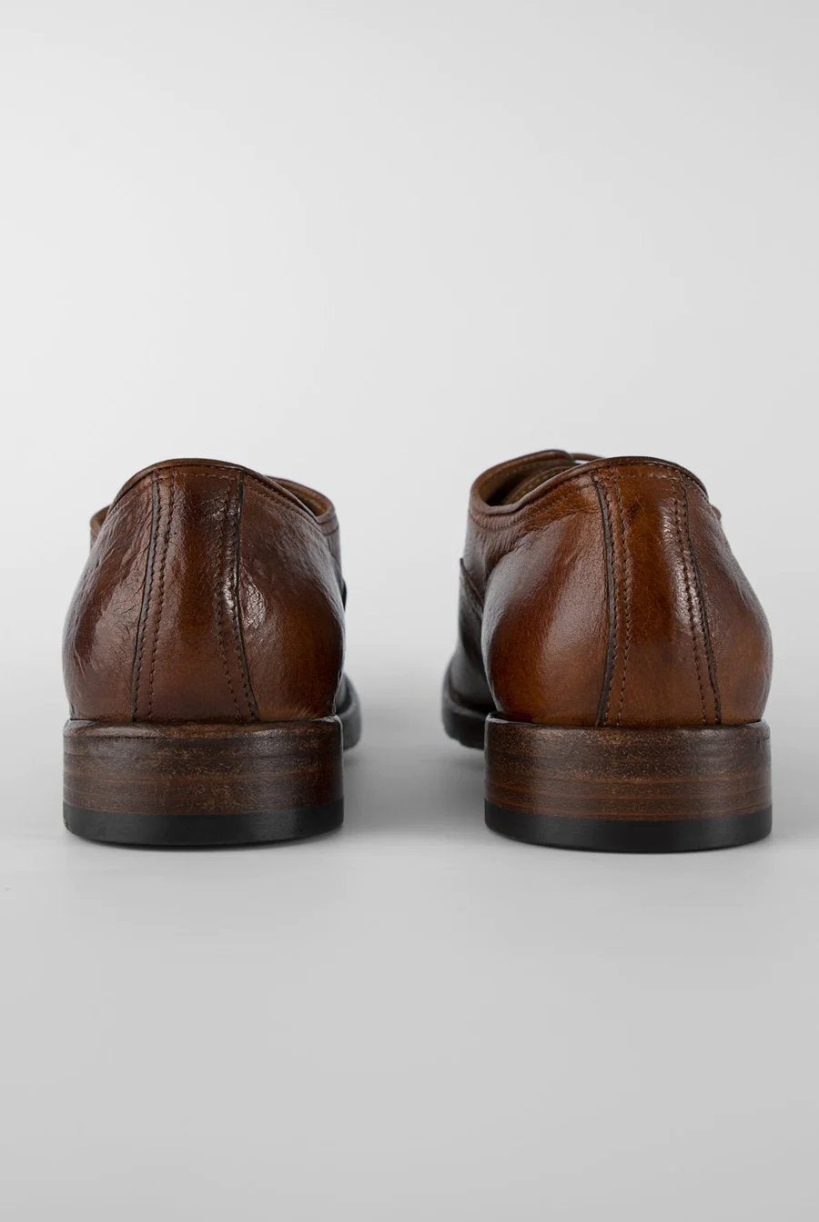 ASTON terra-brown oxford shoes.