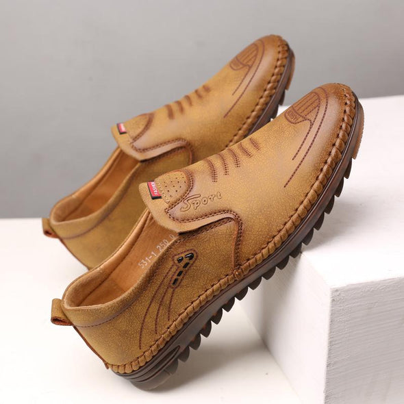 Soft-soled versatile men's casual leather shoes