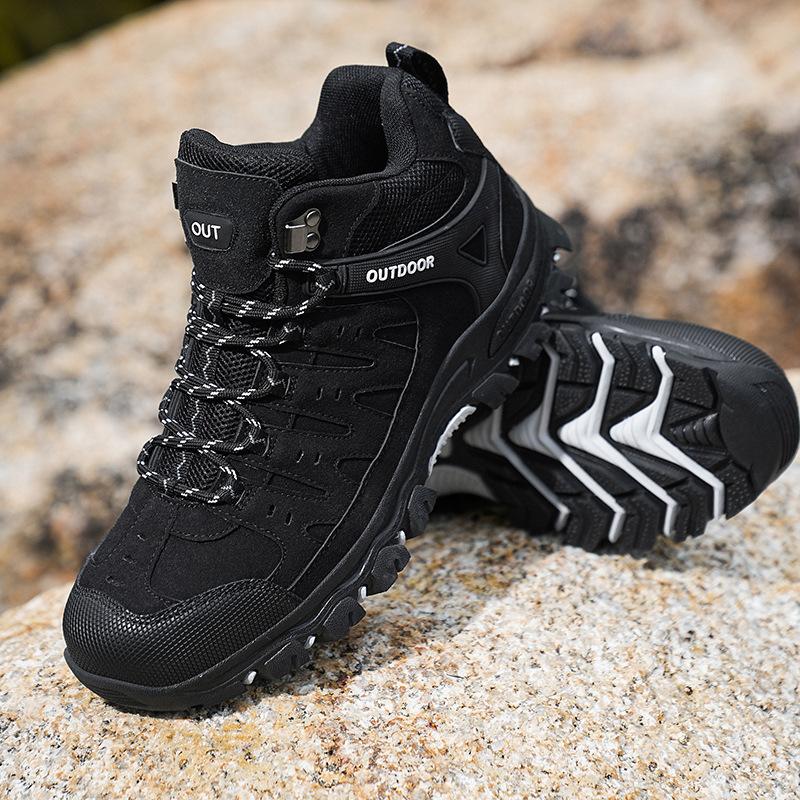 Outdoor hiking shoes