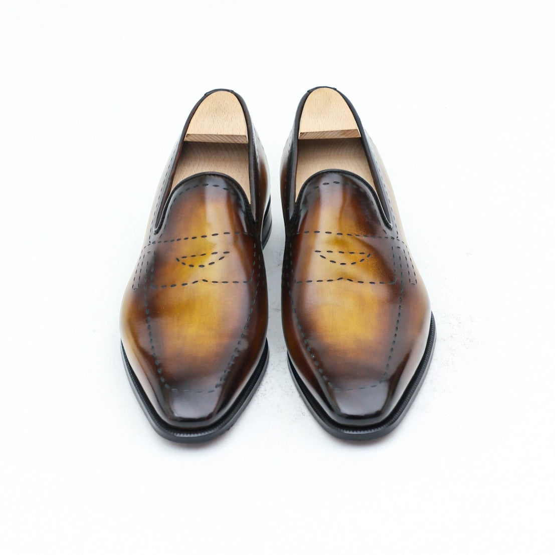 Wholecut Leather Loafer And Laser Pattern