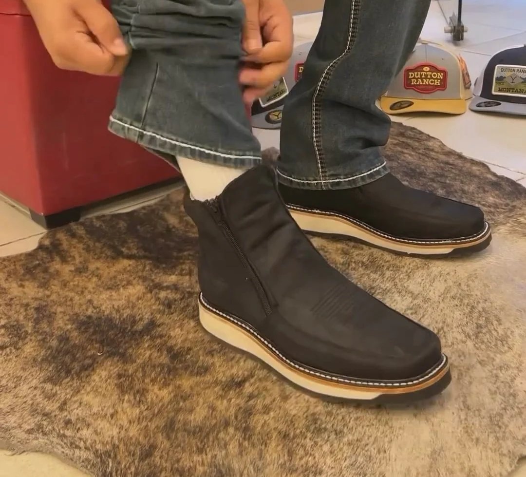 Men's Wild West Genuine Leather Ranch Toe Short Boots