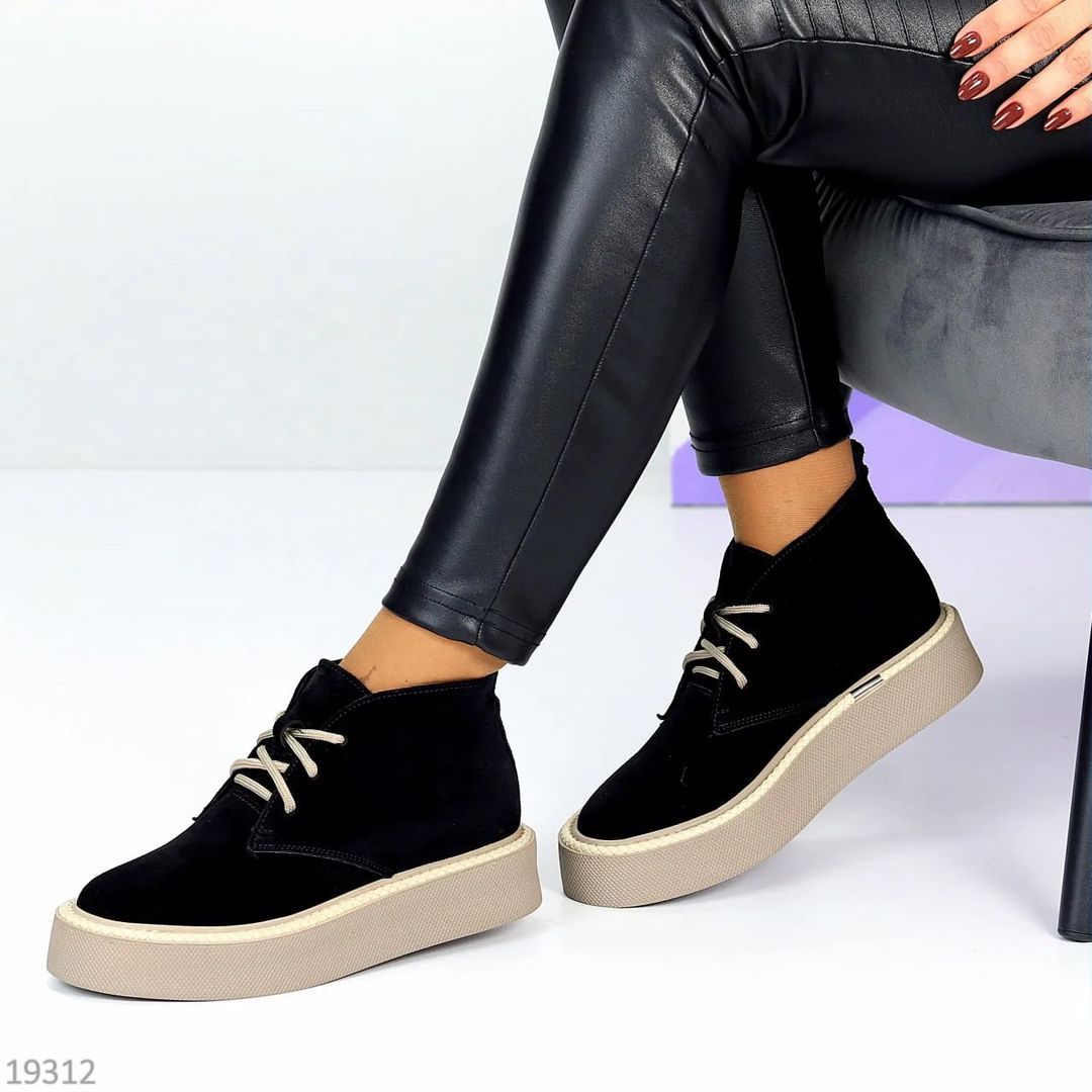 Women's Thick Rooted Shoes