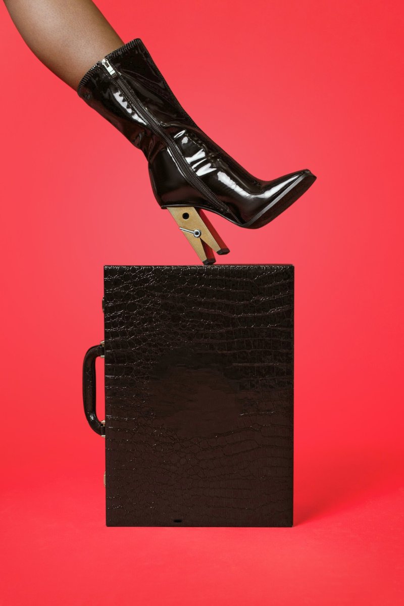 Black Clothes Pin Shoe